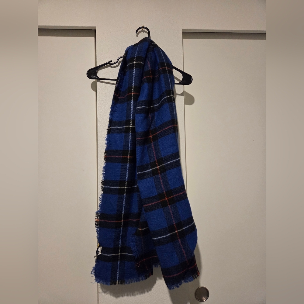 Prince & Fox Navy and Black Plaid Blanket Scarf